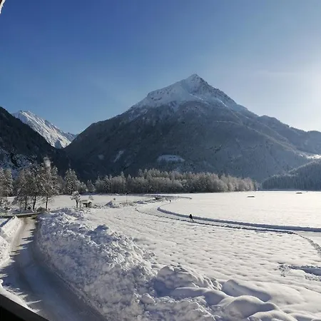 Haus Viktoria Apartment *